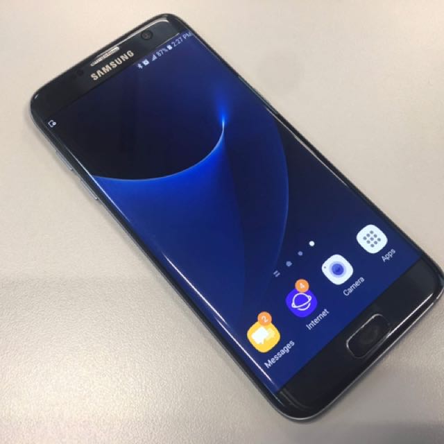 Samsung Galaxy S7 Edge (Category: Samsung) located in Mandaluyong City. Submitted by pflores (Listing ID 143927474, Image 1). Description: Used Samsung S7 Edge complete w/ original accessories and Spigen Case Completely functional. Minor cosmetic damage in home button (seen in photo) RFS: Upgrade to Note 8.