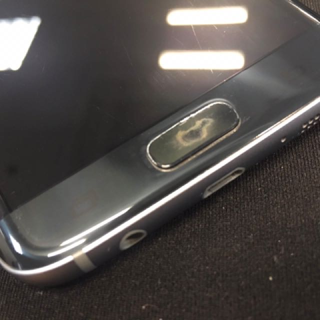 Samsung Galaxy S7 Edge (Category: Samsung) located in Mandaluyong City. Submitted by pflores (Listing ID 143927474, Image 3). Description: Used Samsung S7 Edge complete w/ original accessories and Spigen Case Completely functional. Minor cosmetic damage in home button (seen in photo) RFS: Upgrade to Note 8.
