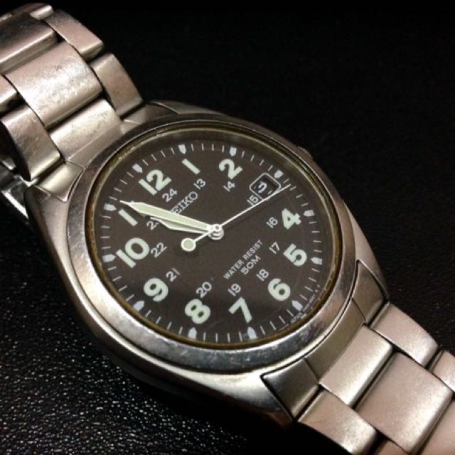 SEIKO MILITARY STYLE 7N42-8070 RARE & VINTAGE WATCH, Men's Fashion, Watches  & Accessories, Watches on Carousell
