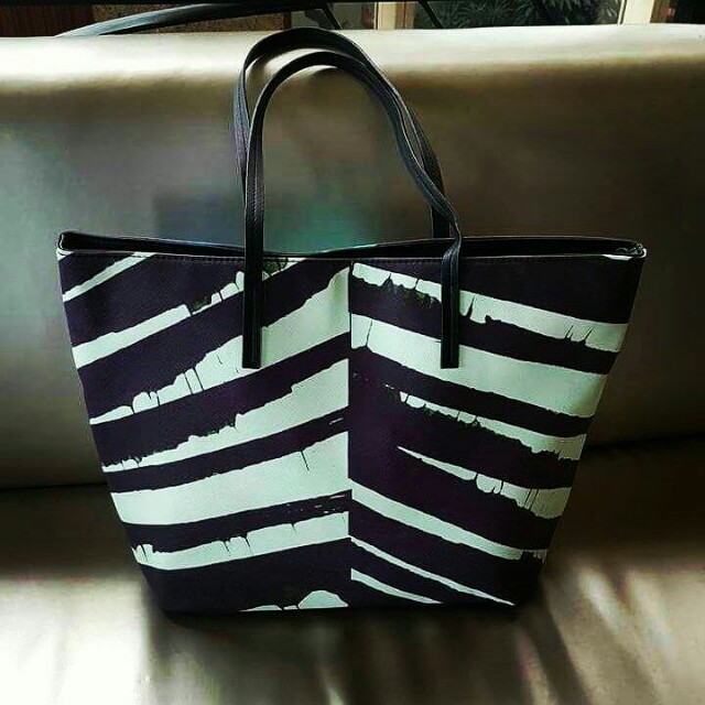 Spirit tote bag oriflame 2025