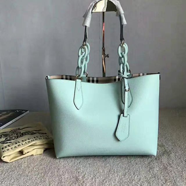 burberry lavenby reversible tote