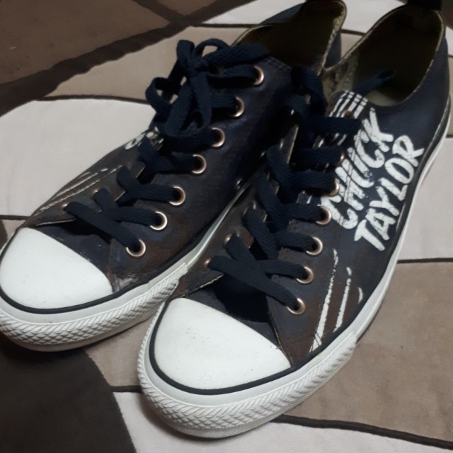 chuck taylor shoes mens