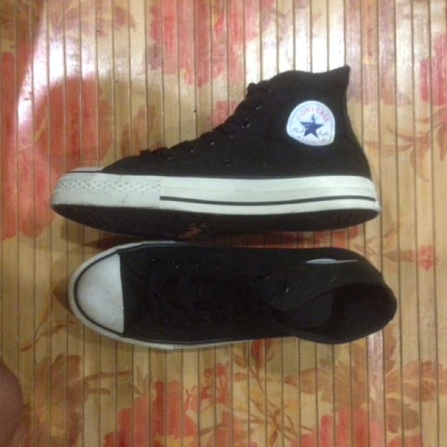 Jackass chuck taylors top