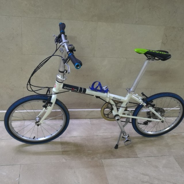 Dahon Boardwalk D7 7speed Sports Bicycles On Carousell