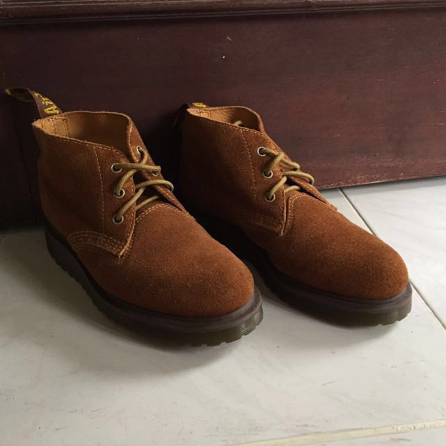 dr martens mid cut boots