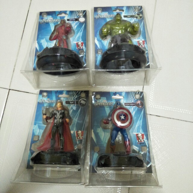 Kfc Marvel Avengers Toys Set Toys Games Bricks Figurines On Carousell