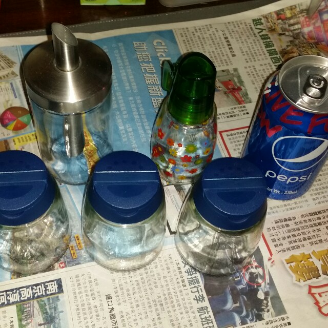 Salt Pepper Oil bottles, all 5 bottles, Ikea, trade in Tuen Mun。油盐醬糖玻璃瓶