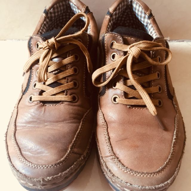 Sepatu Jim Joker Fesyen Pria Sepatu Sneakers Di Carousell