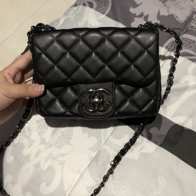 sling bag chanel kw Fesyen Wanita Tas Dompet di Carousell