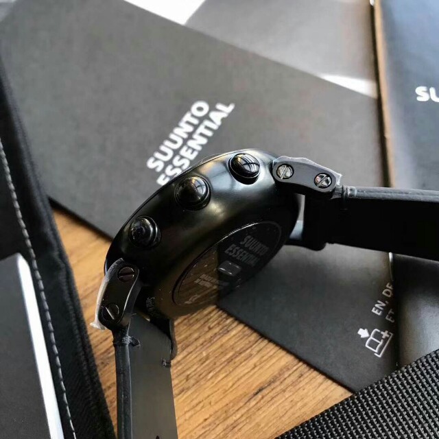 Suunto clearance core essential