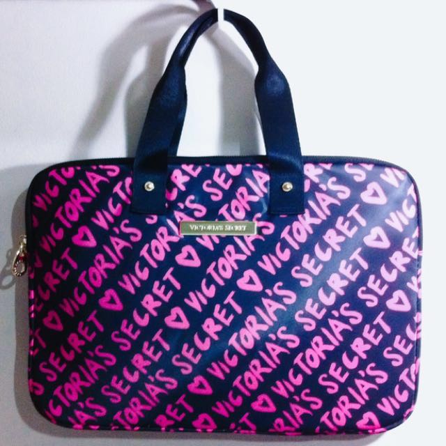 Victoria secret laptop sleeve 2025
