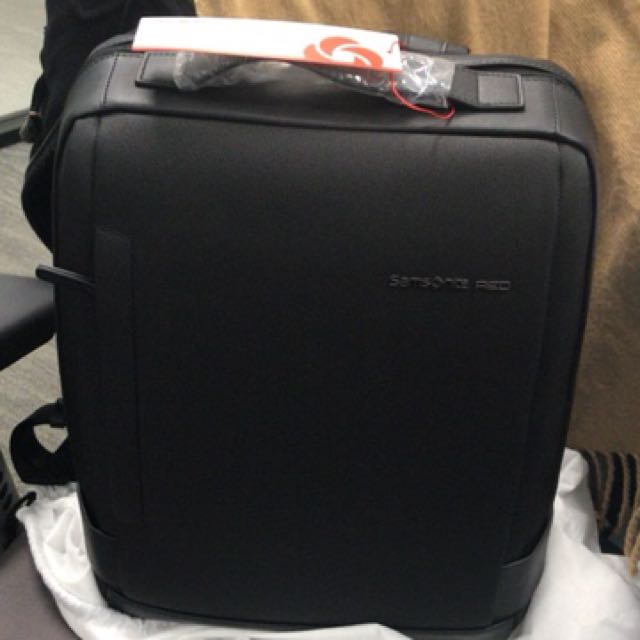 Samsonite asteen hotsell