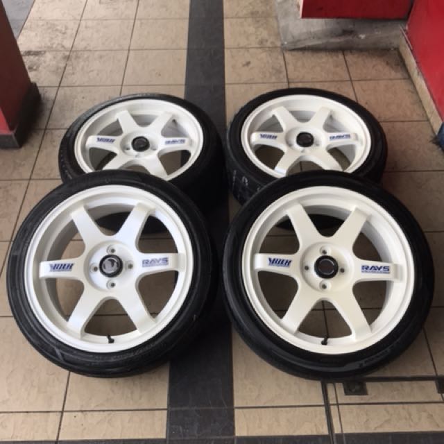 17 inch sports rim te37 almera tyre estimated 70% max. Putih putih