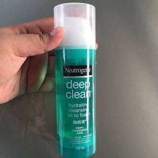 Neutrogena Deep Clean Make up Remover