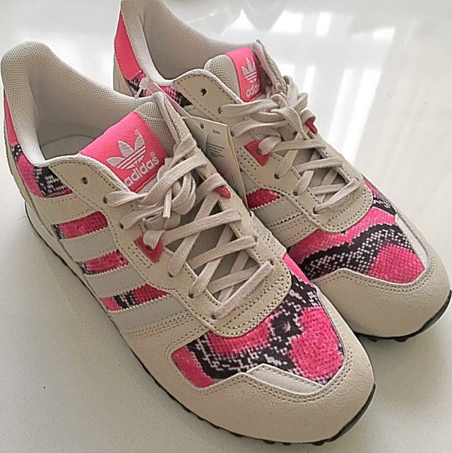 Adidas zx700w top