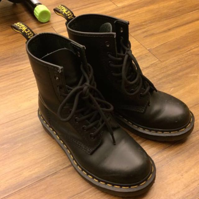 dr martens 1460 37