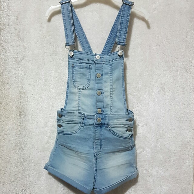 h m jumper shorts Women s Fashion Bottoms Shorts on Carousell