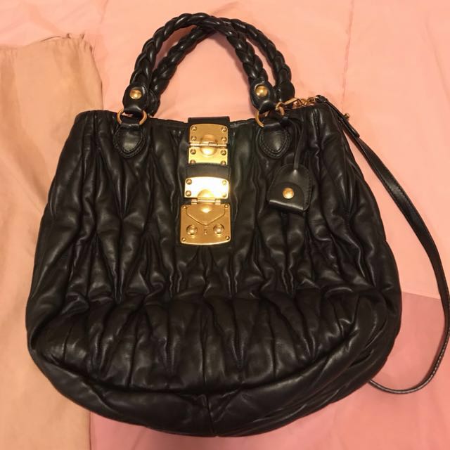 miu miu travel bag