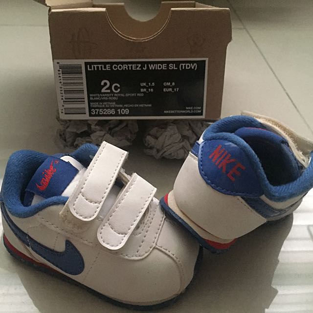 nike wide baby shoes
