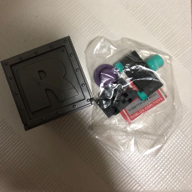 Roblox Mystery Box Teaism Toys Games Bricks Figurines On Carousell - 53 mg roblox