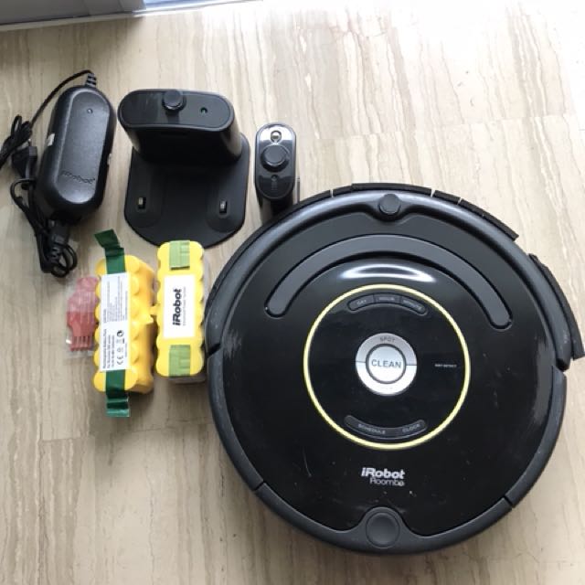 Roomba 650 (charging error 3), TV & Appliances, Cleaner & Housekeeping on Carousell