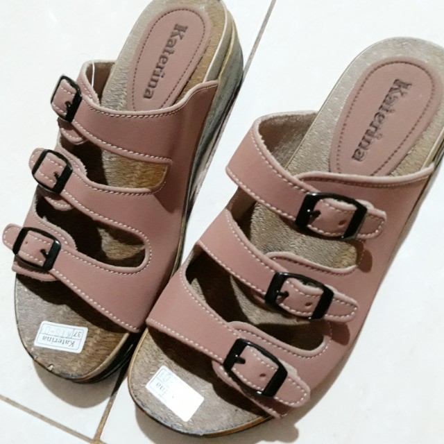 Sepatu Sandal Casual Wanita Olshop Fashion Olshop Wanita Di