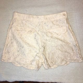 (Category: ) located in . Submitted by flutterby (Listing ID 144292040, Image 1). Description: .