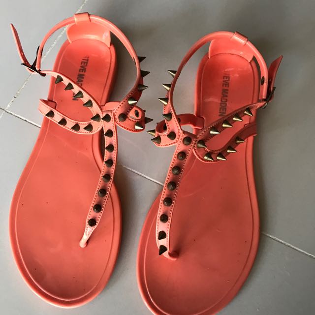 steve madden jelly shoes