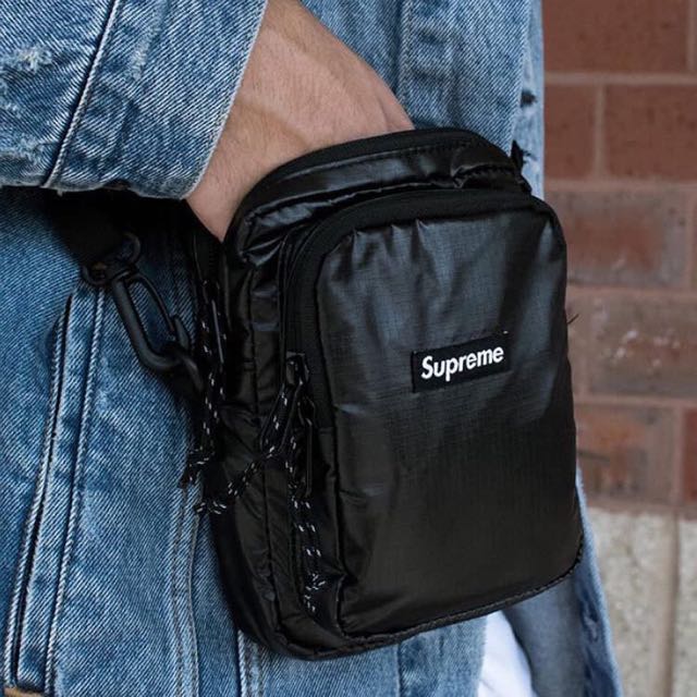 Supreme Shoulder Bag - Black