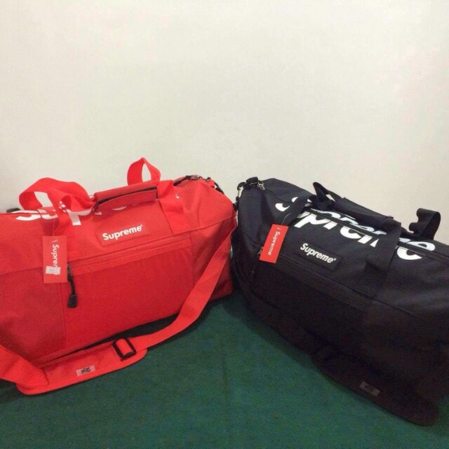 Toko Gshock - SUPREME DUFFLE BAG Travel Bag Gym Bag Shoes