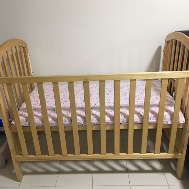 baby cot convert to toddler bed