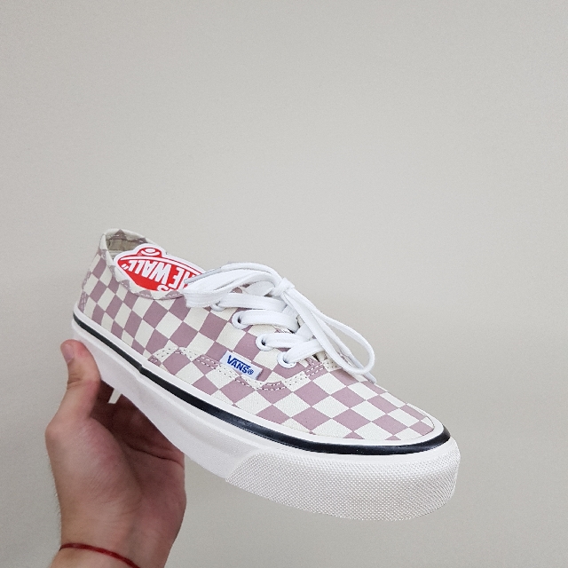 womens purple checkered vans