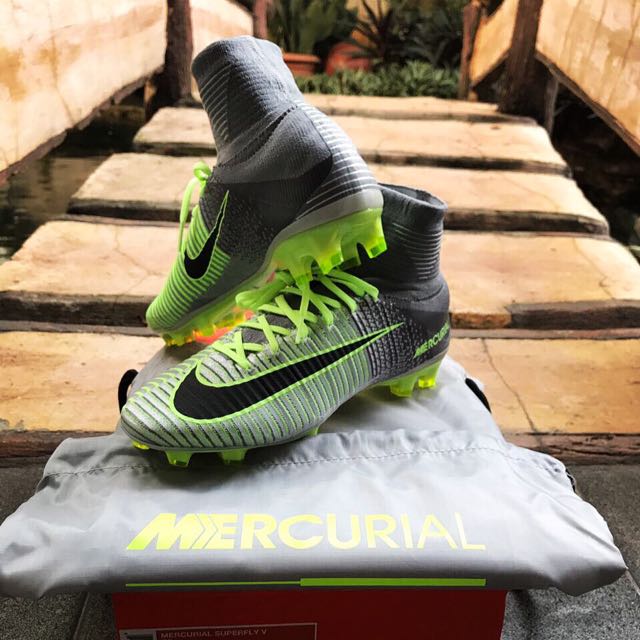 Nike Mercurial Superfly V Elite Pack 