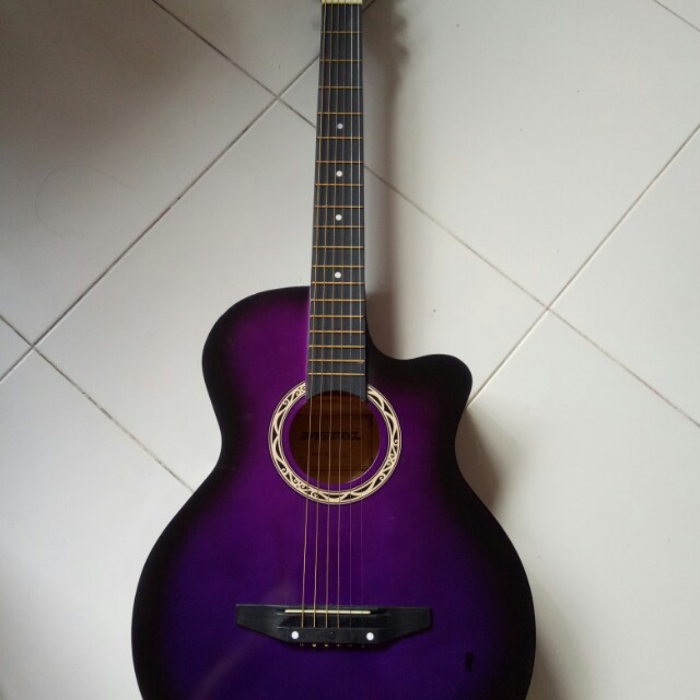 Acoustic Guitar, Hobbies & Toys, Music & Media, Musical Instruments On ...