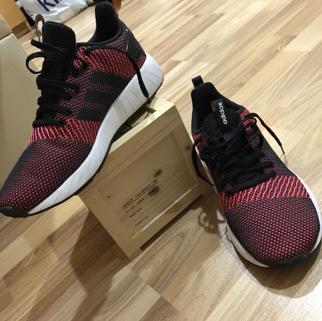 Men's adidas discount questar byd sneakers
