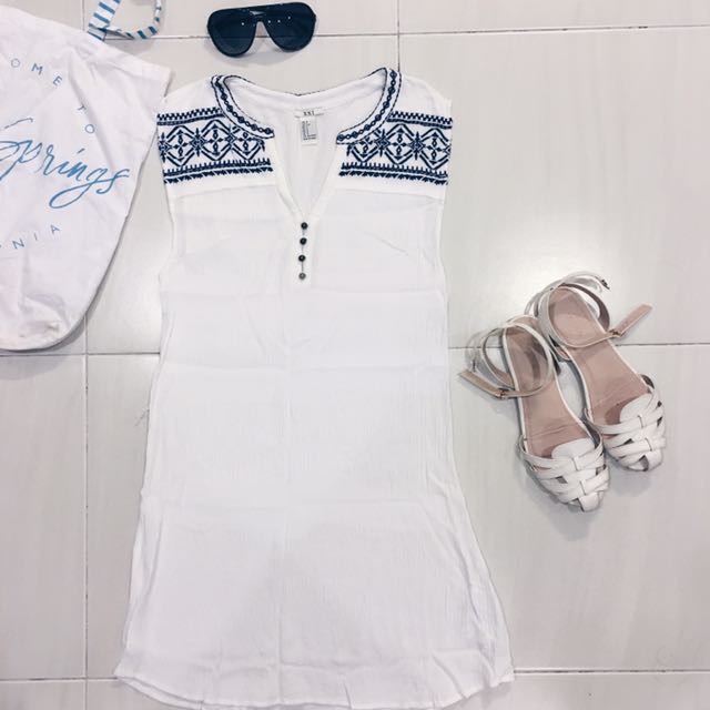 bohemian attire white dress