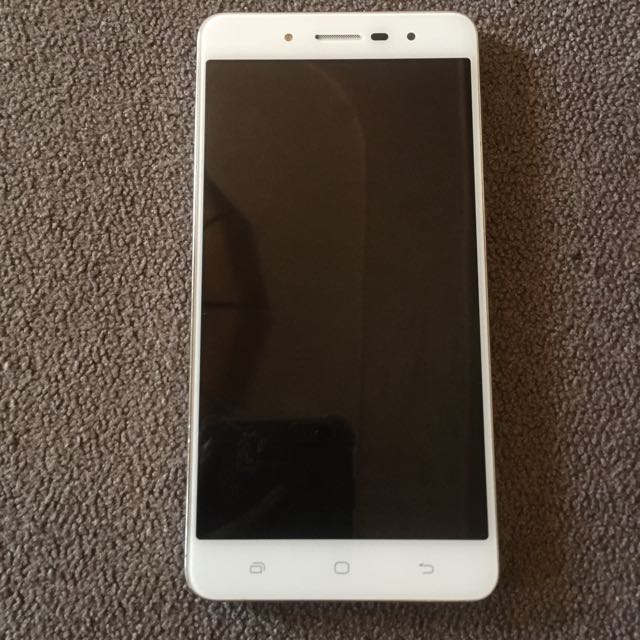 Hisense Pureshoot 5 5 Inc Murah Telepon Seluler Tablet Di Carousell