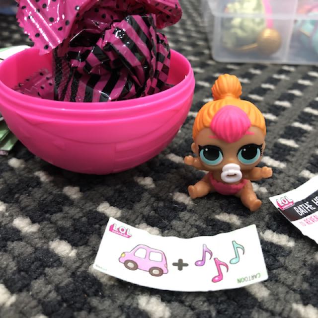 Lol surprise doll lil sis Neon QT