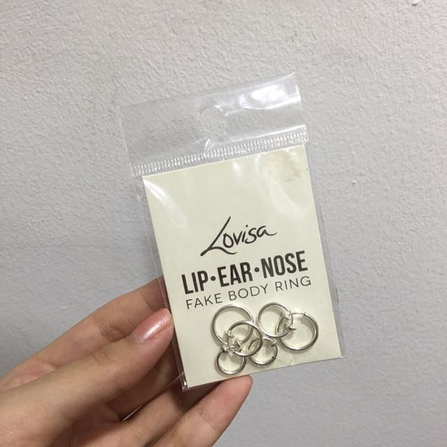 Lovisa fake nose rings hotsell