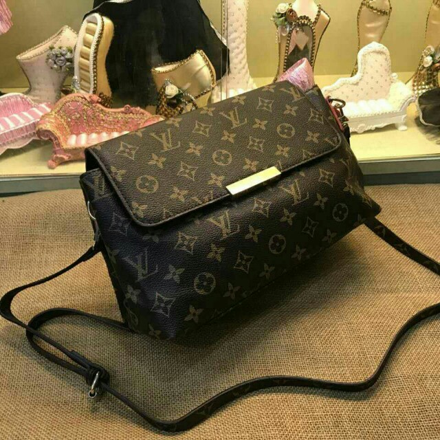 LV Sling Bag, Women&#39;s Fashion, Bags & Wallets on Carousell