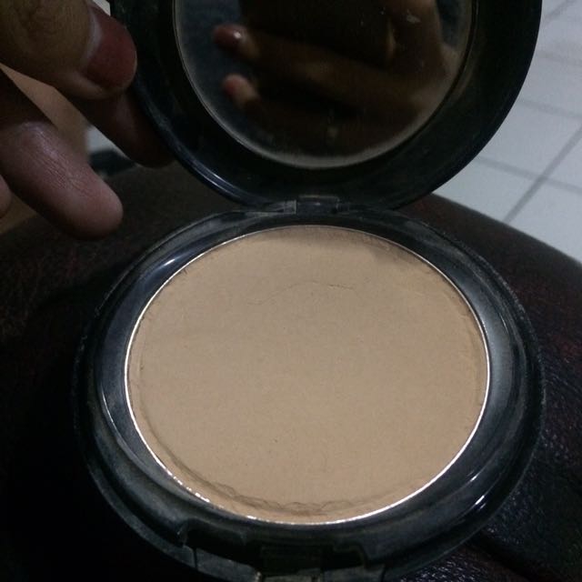 Make Over Bedak Padat Shade Dessert Kesehatan Kecantikan Rias