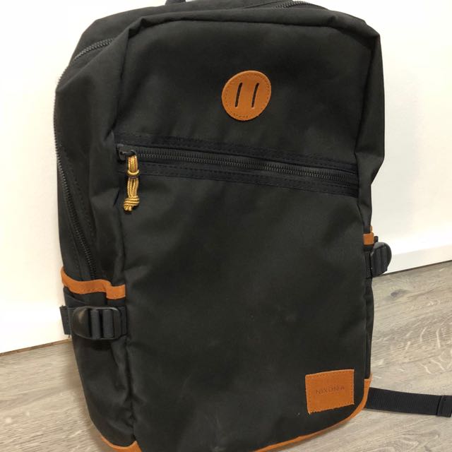 NIXON Laptop Backpack, Men's Fashion, Bags, Backpacks on Carousell