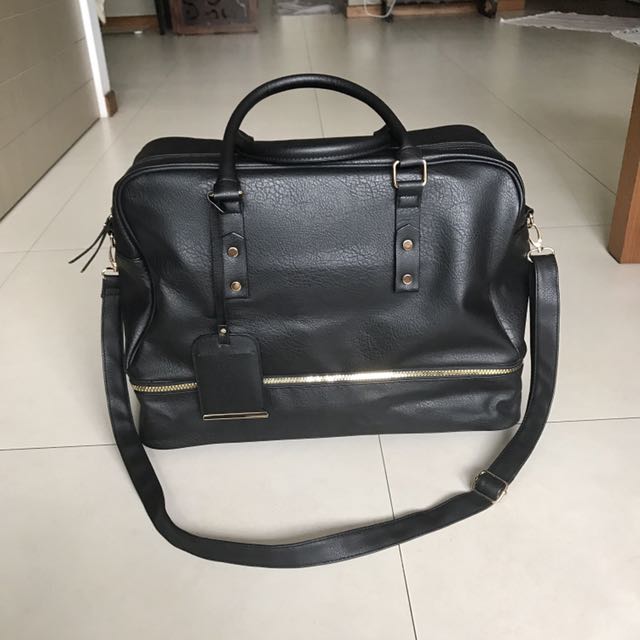 Primark Black Carry On Luggage Duffel Bag, Women's Fashion, Bags