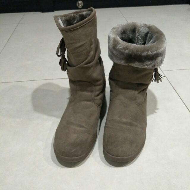 Winter Boots From Korea Women S Fashion Shoes On Carousell