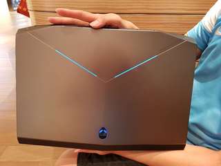Dell Alienware M17x Gaming Laptop