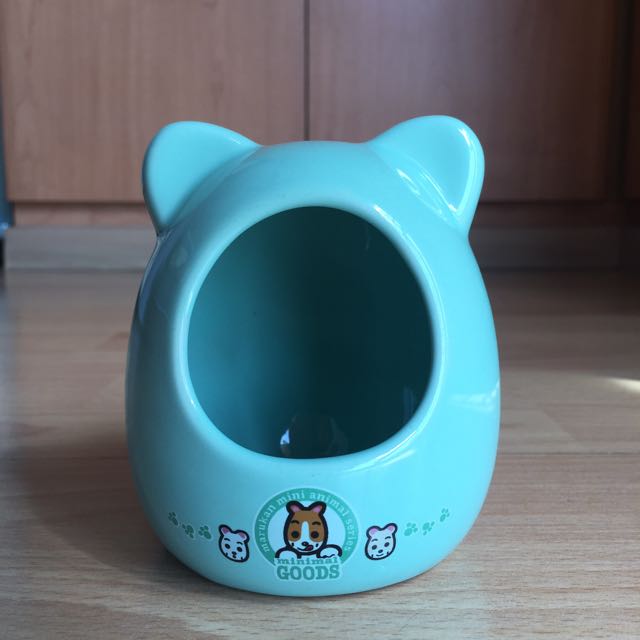 Ceramic hamster house, Pet Supplies, Homes & Other Pet Accessories on