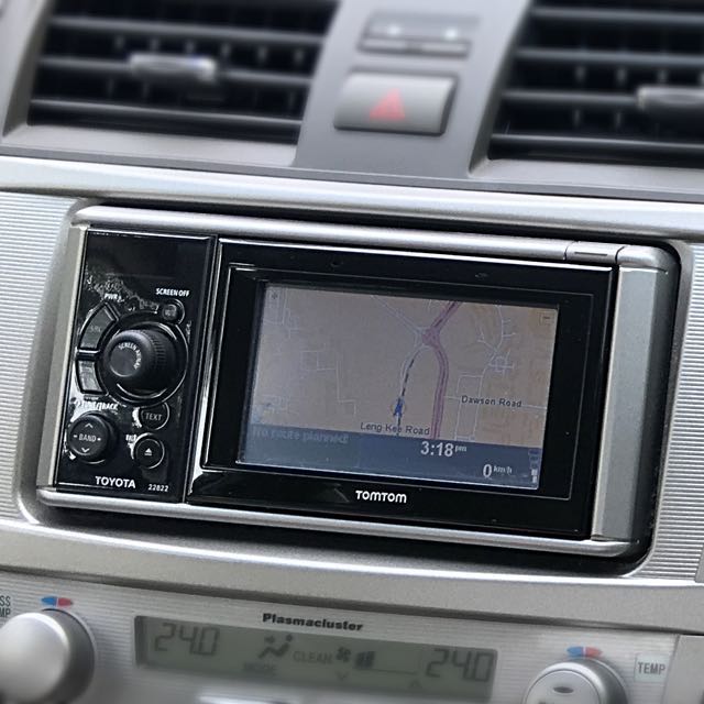 Cheap Used Toyota Camry 2 0a Headunit With Tomtom Gps Car