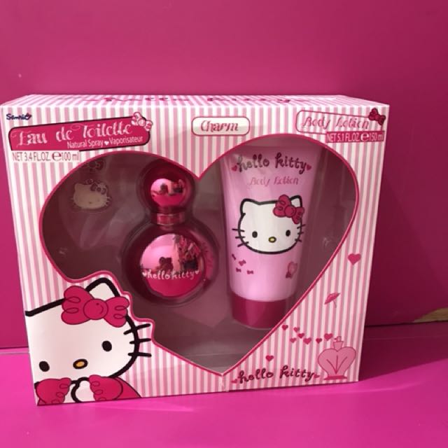 Hello Kitty on Carousell