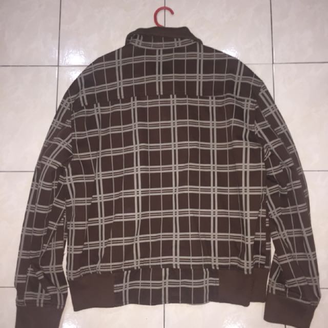Jacket BUM, Men's Fashion, Tops & Sets, Vests on Carousell