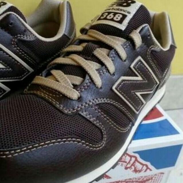 New Balance Leather Sneakers Mens